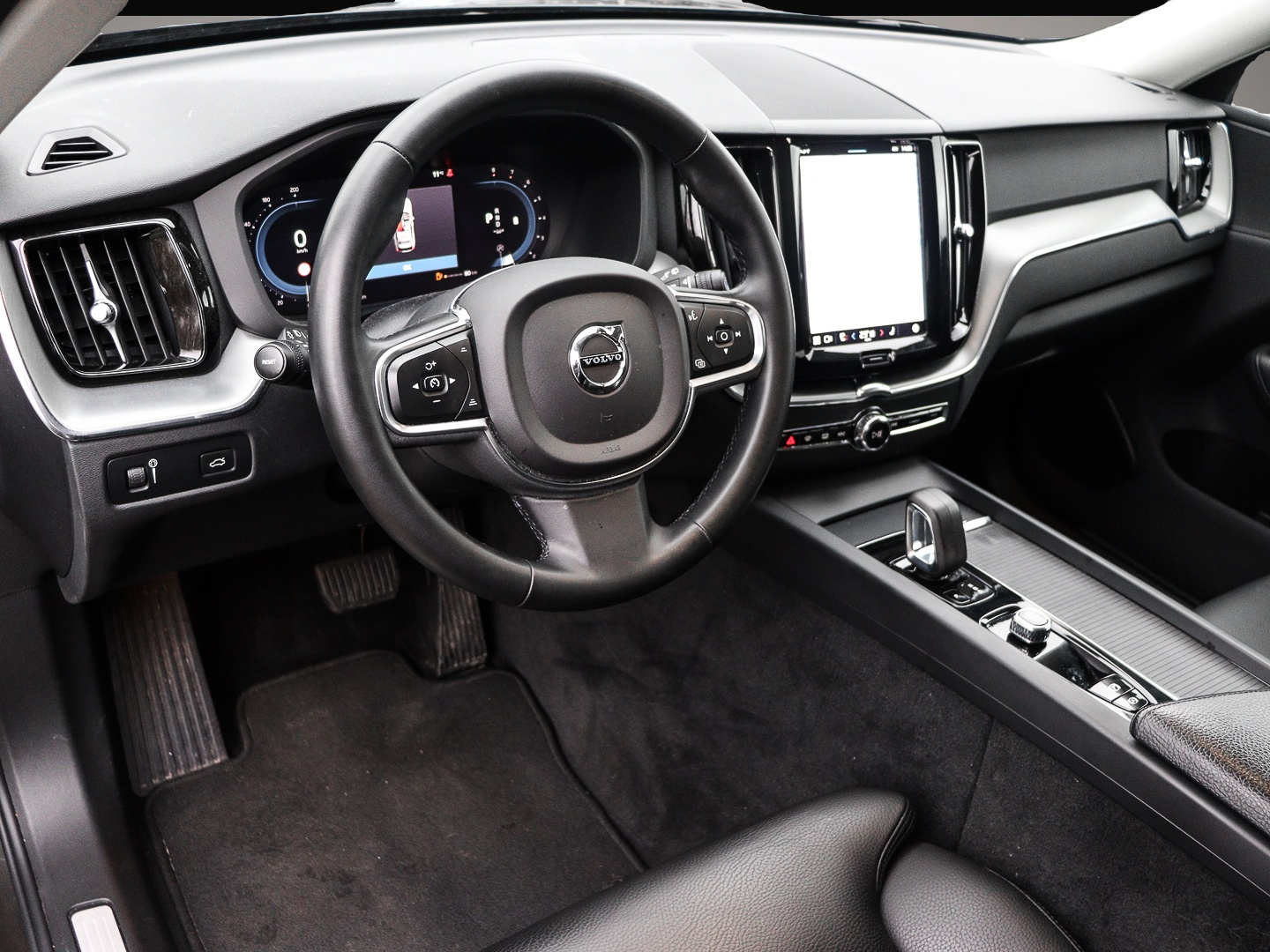 Volvo XC60 (05/2022, Benzin)
