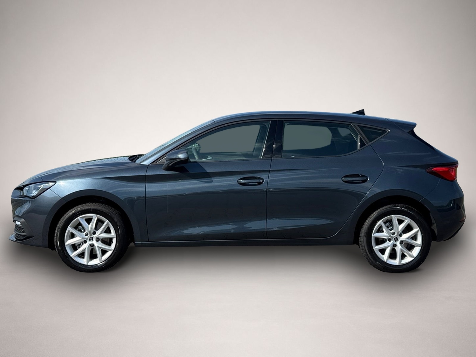 Seat Leon (04/2026, Benzin)