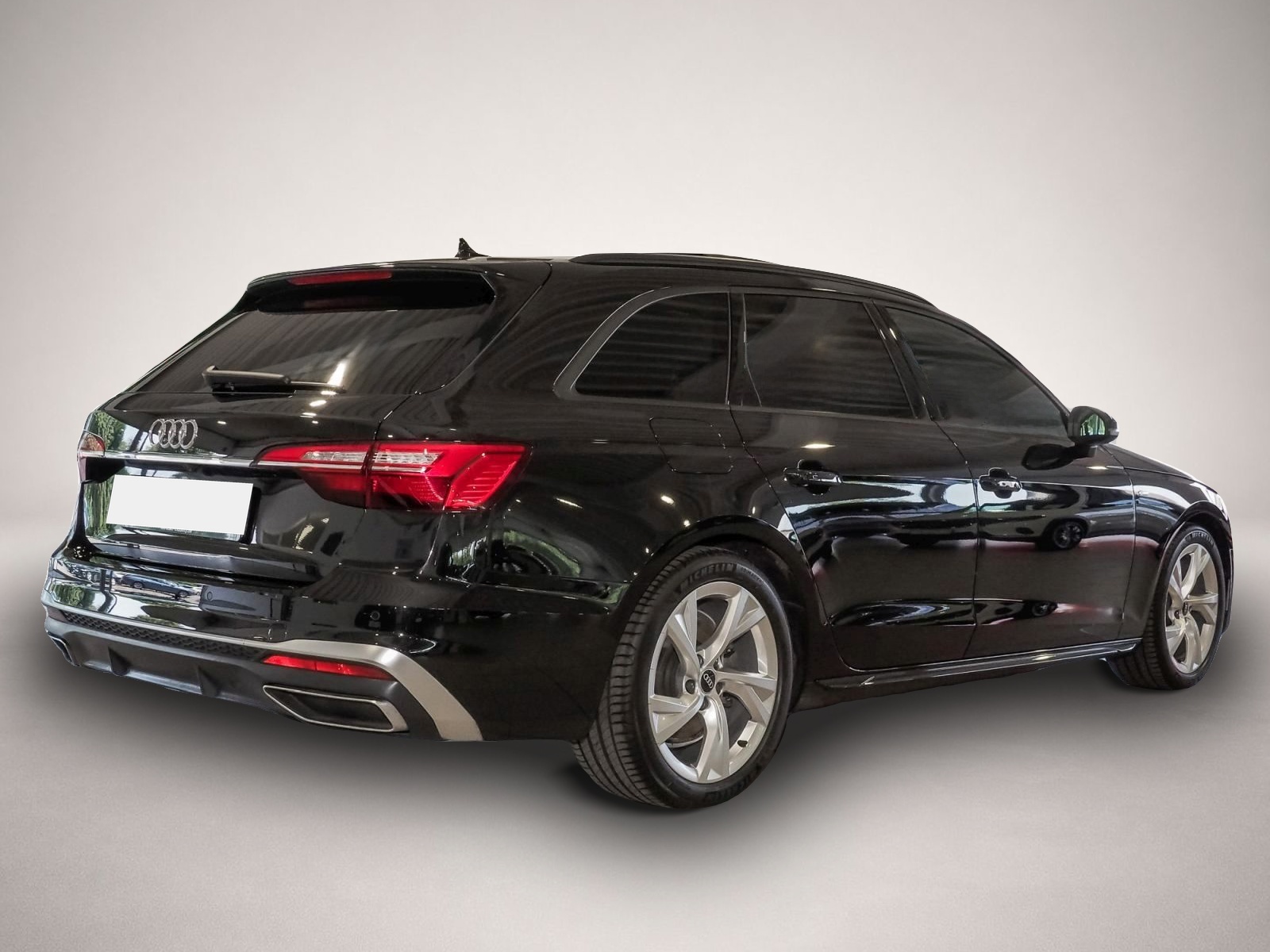 Audi A4 (10/2024, Diesel)
