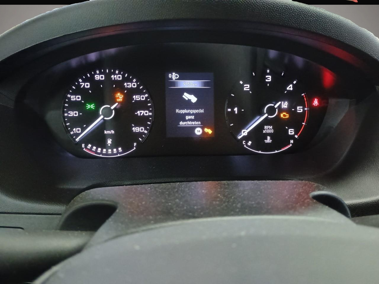 Peugeot Boxer (10/2025, Diesel)