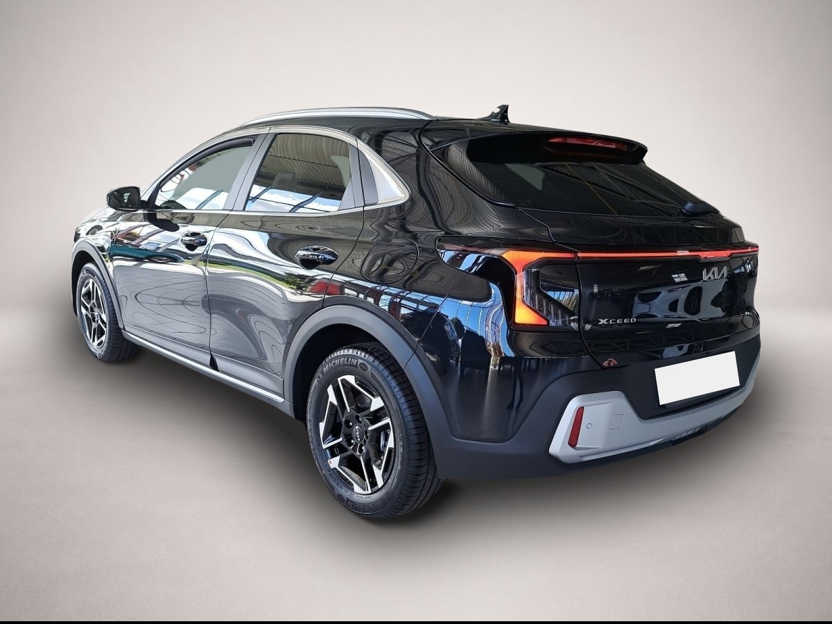 Kia XCeed, image 3 of 4