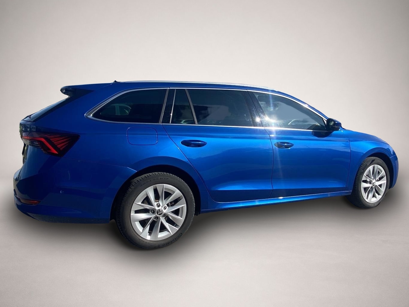 Skoda Octavia (06/2023, )