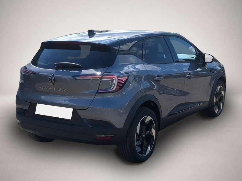 Renault Captur (03/2026, Benzin)