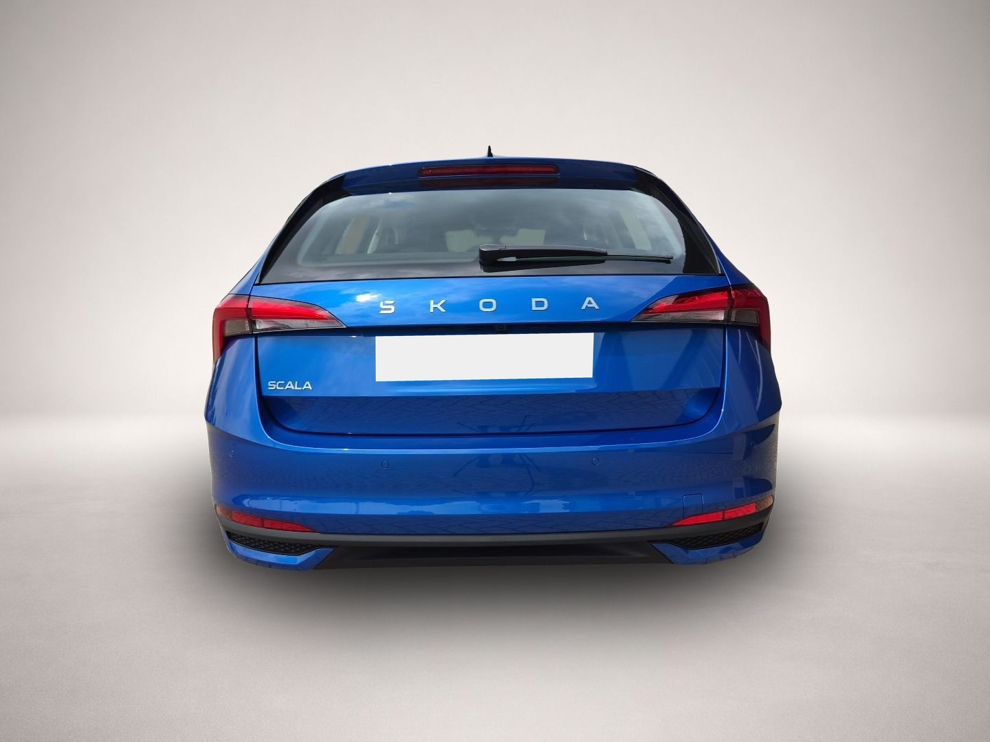 Skoda Scala (08/2026, Benzin)