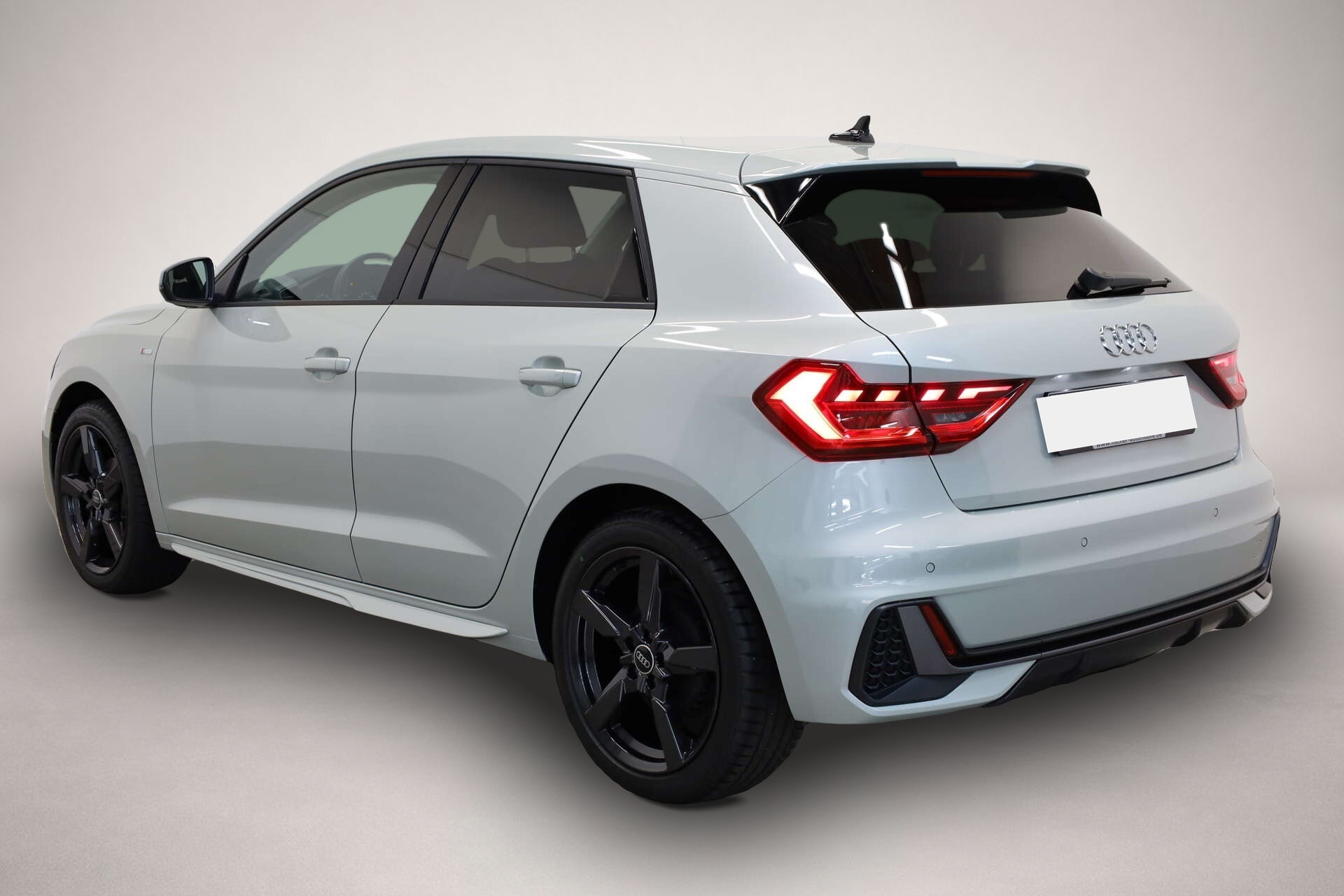 Audi A1 (11/2025, Benzin)