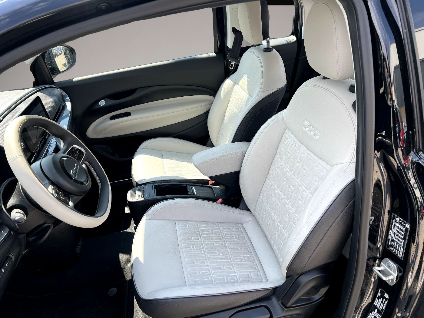 Fiat 500e (09/2023, ELECTRIC)