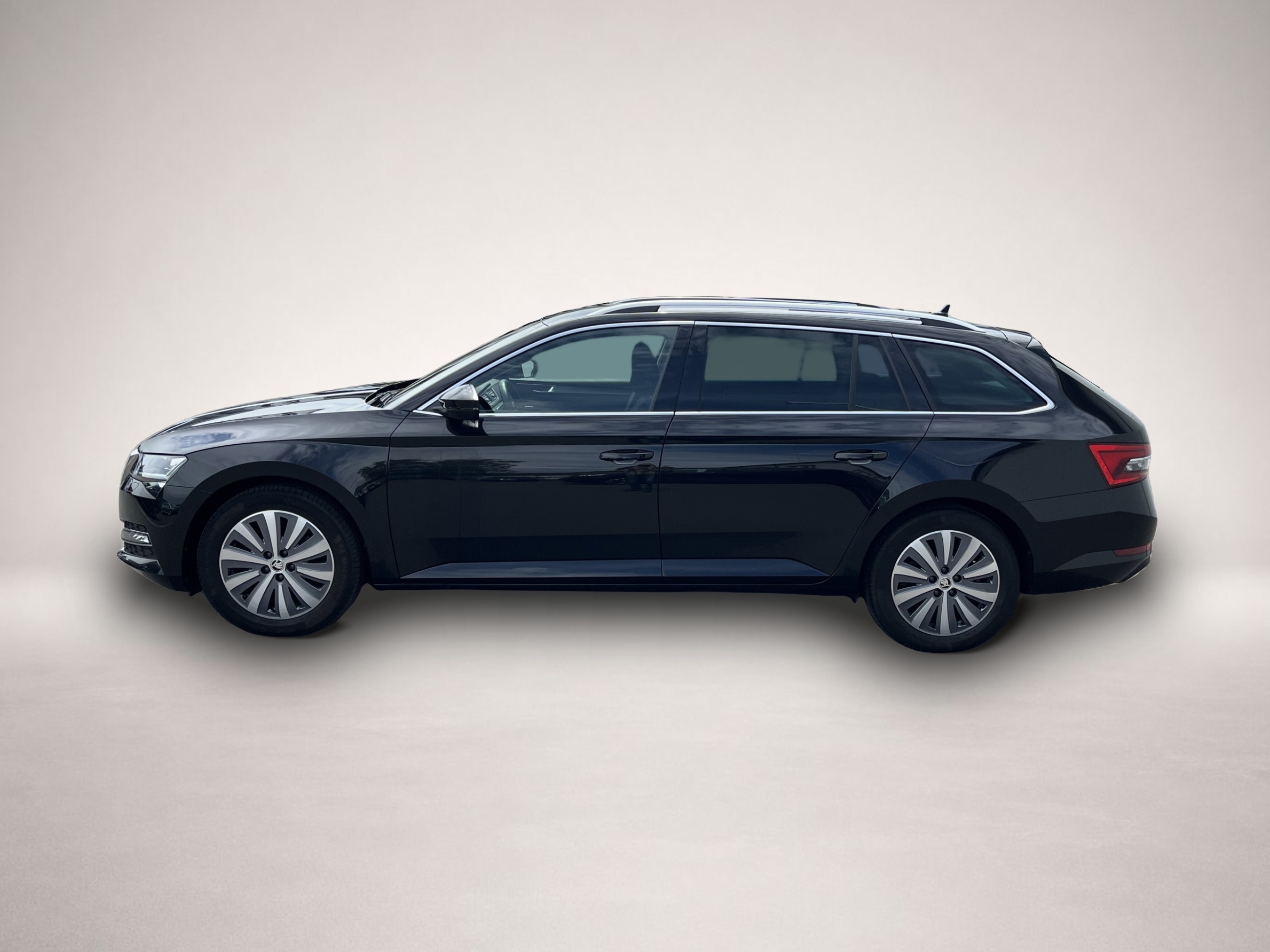 Skoda Superb (12/2021, Diesel)