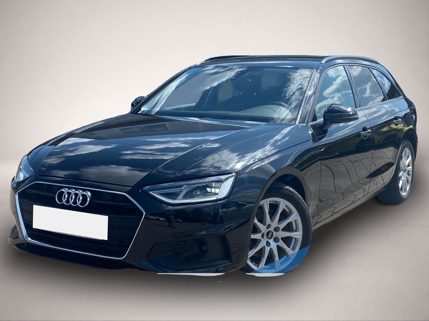 Audi A4 (05/2022, )