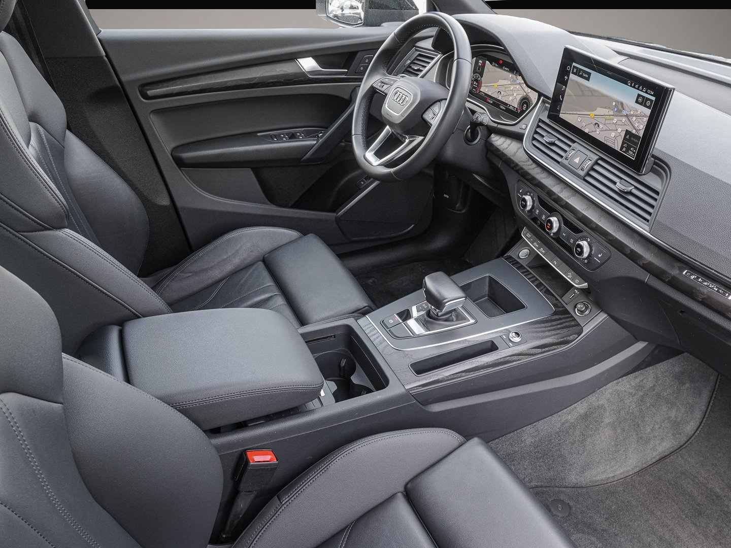 Audi quattro (03/2023, Benzin)