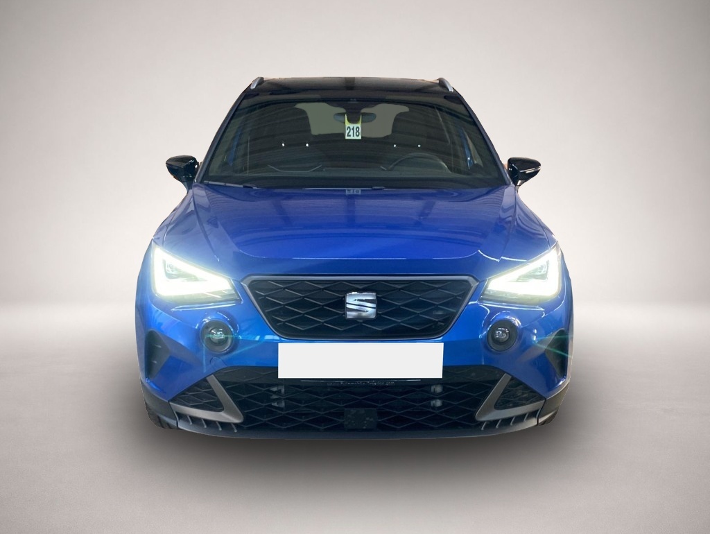 Seat Arona (03/2025, Benzin)