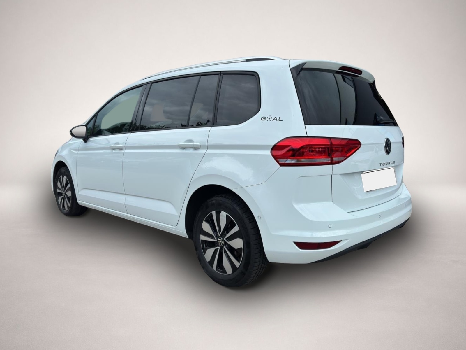 Volkswagen Touran (10/2025, Benzin)