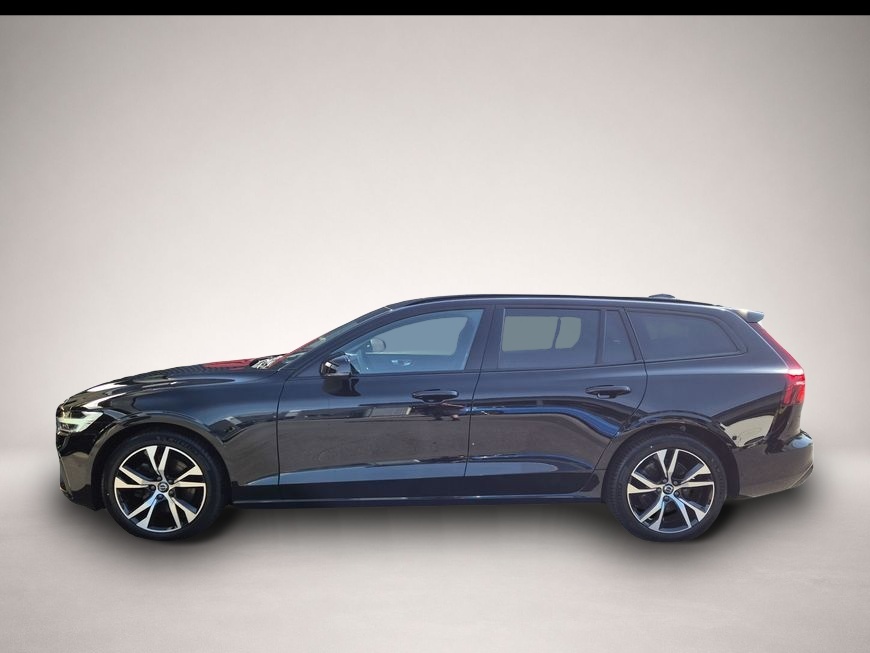 Volvo V60 (10/2025, Benzin)