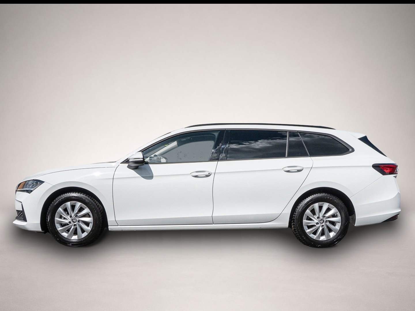 Skoda Superb (07/2025, Benzin)