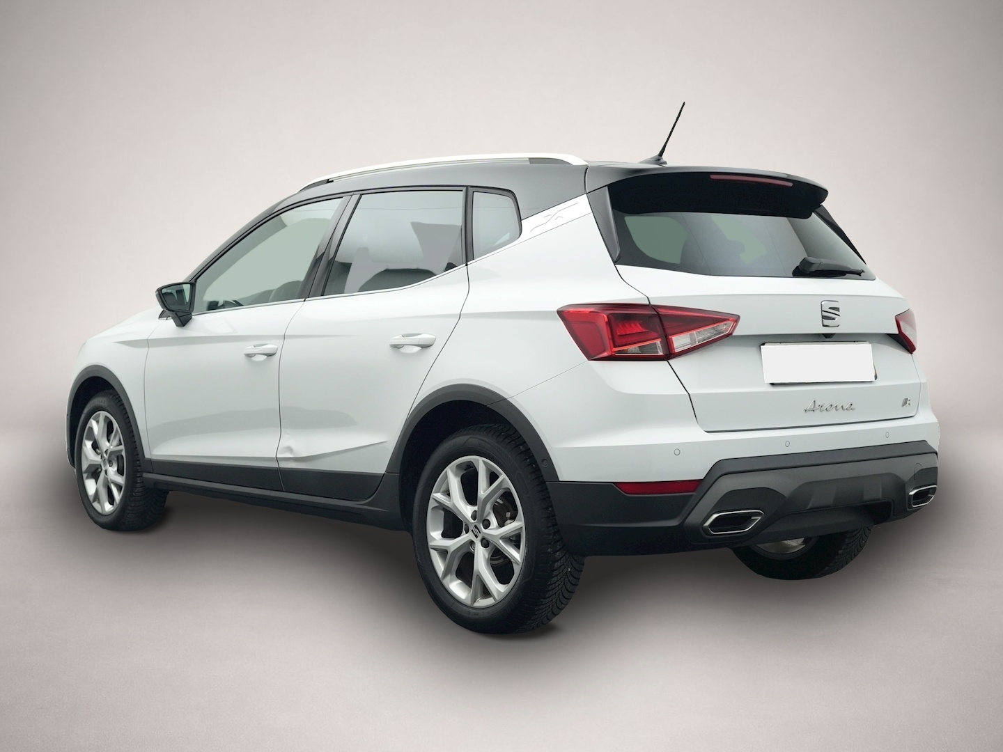 Seat Arona (01/2025, Benzin)
