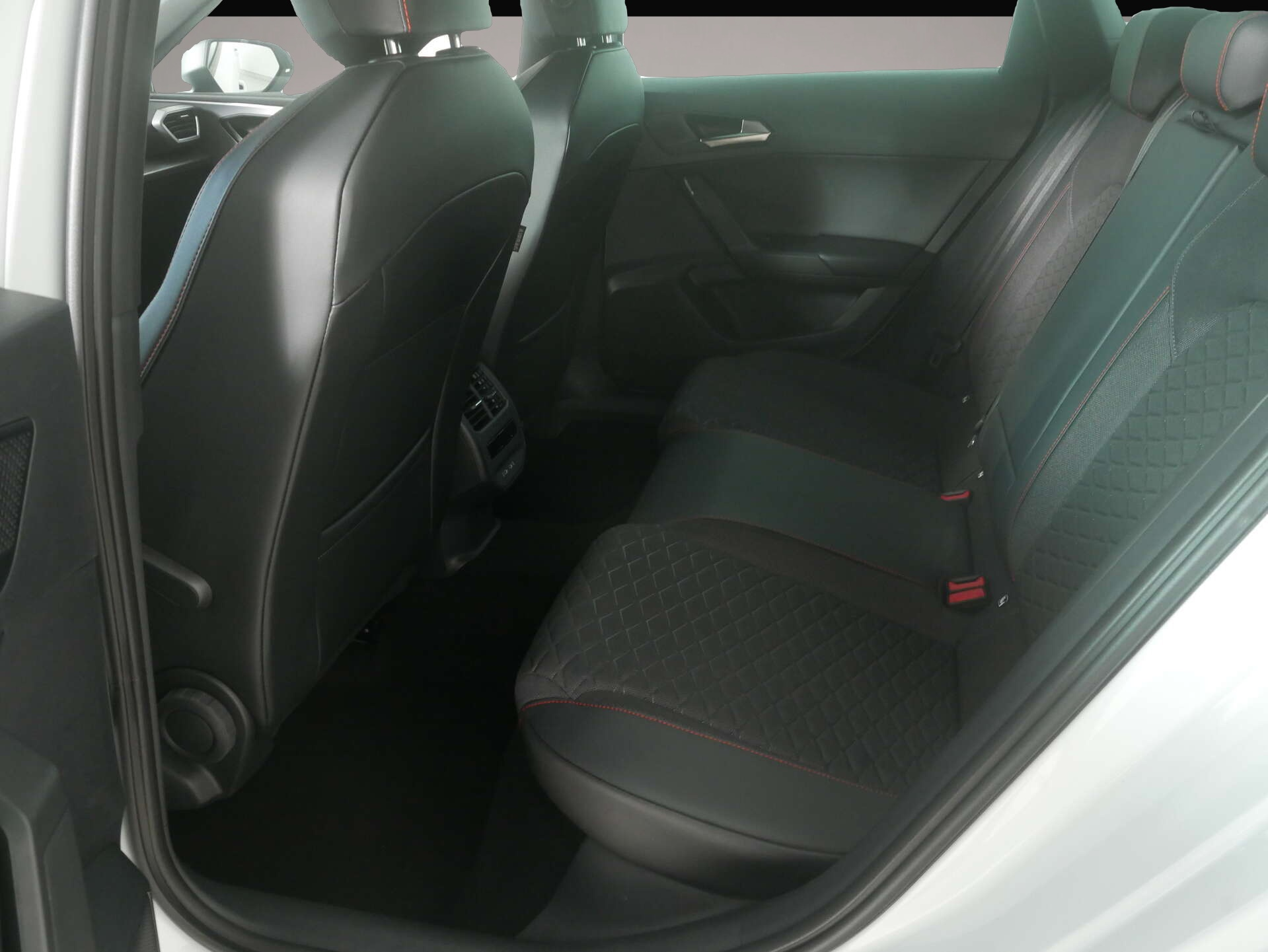 SEAT Leon, image 7 of 9