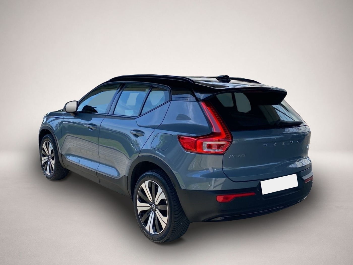 Volvo XC40 (05/2023, ELECTRIC)