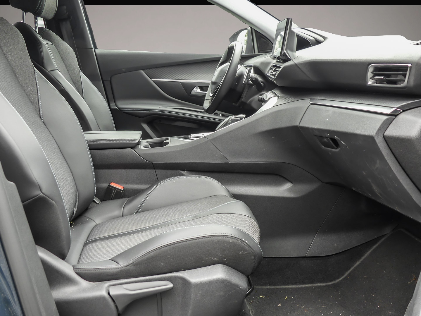 Peugeot 3008 (01/2022, Hybrid (Benzin/Elektro))