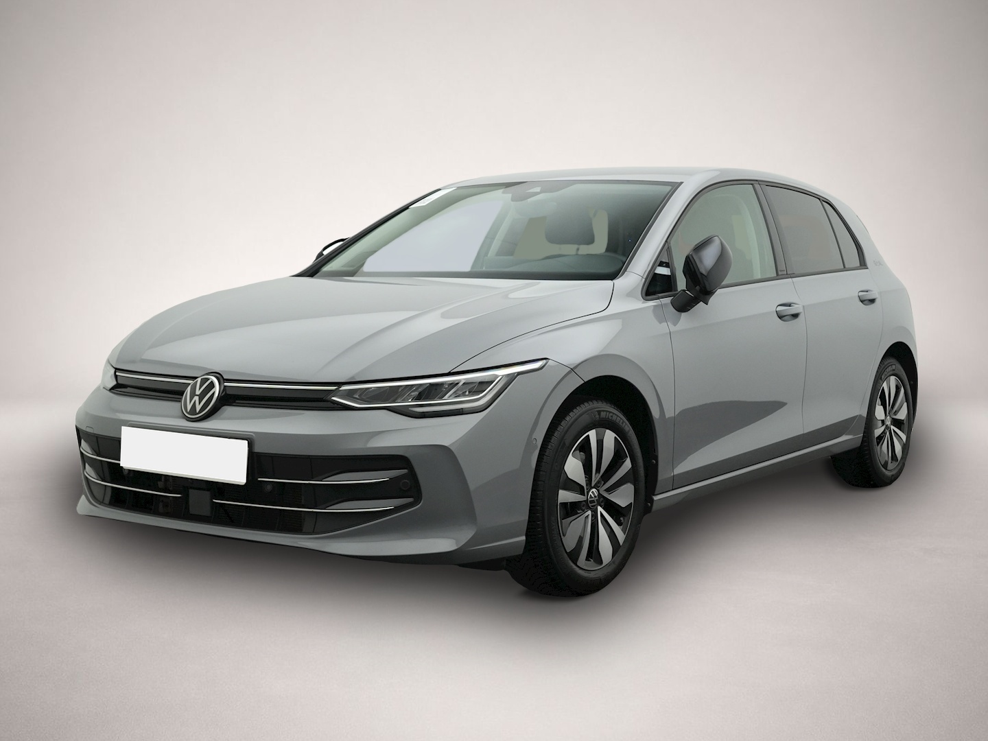 Volkswagen Golf (05/2025, Benzin)