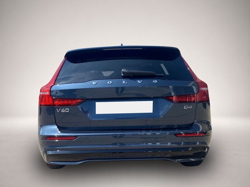 Volvo V60 (09/2025, Benzin)
