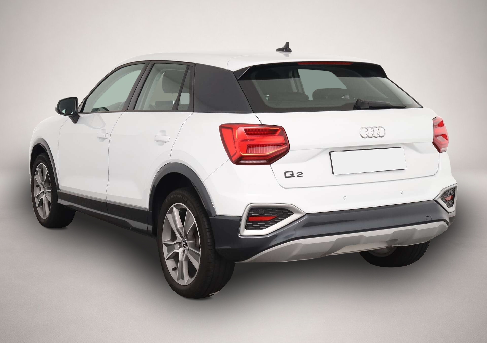 Audi Q2 (08/2021, Benzin)