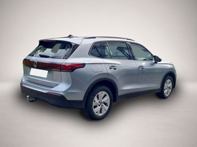 Volkswagen Tiguan (, Benzin)