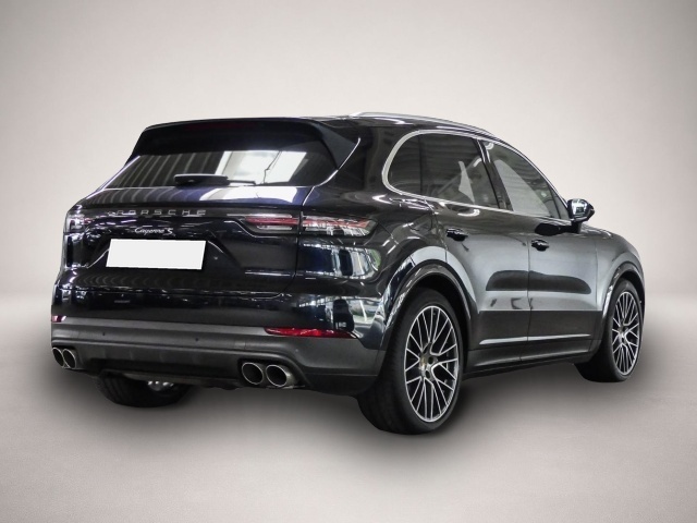 Porsche Cayenne (05/2018, )