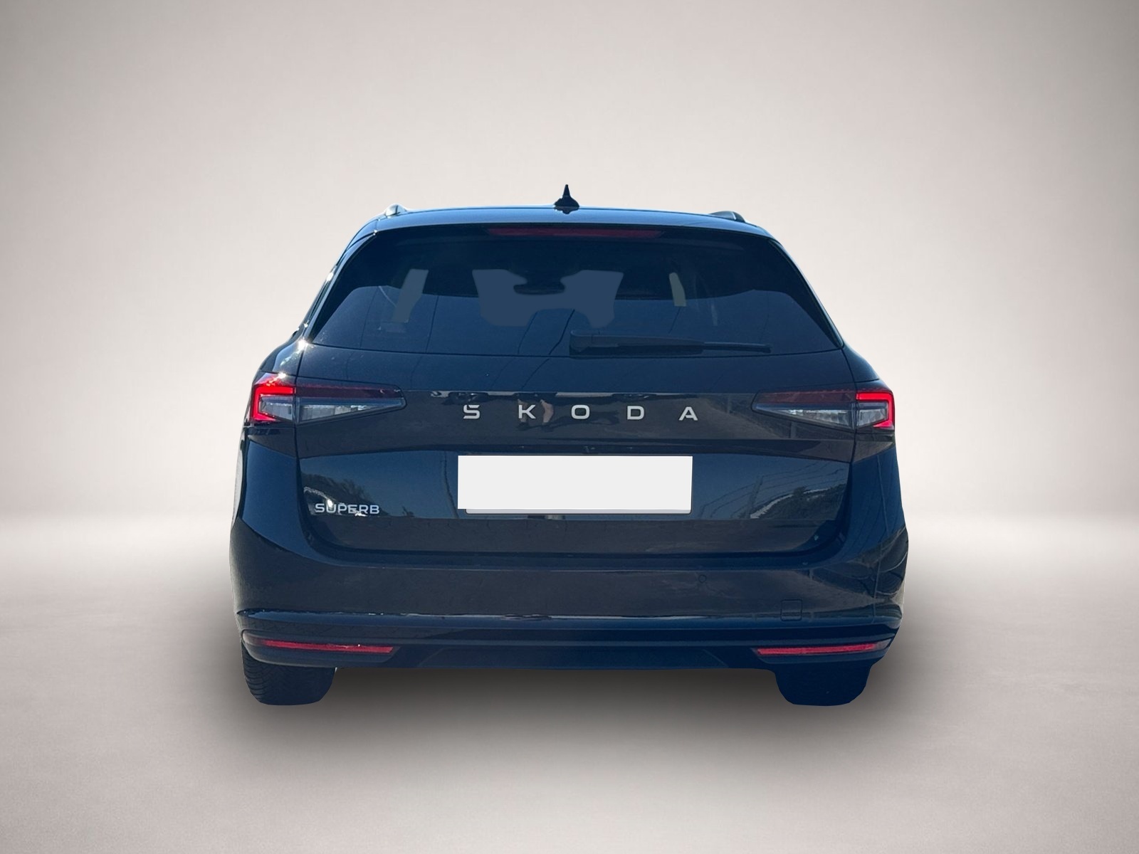 Skoda Superb (01/2025, Benzin)