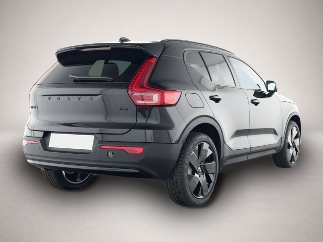 Volvo XC40 (07/2025, Benzin)