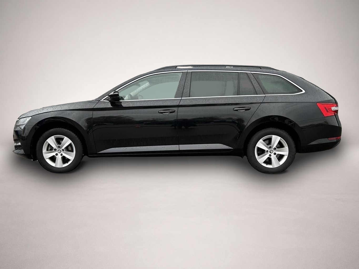 Skoda Superb (02/2023, )