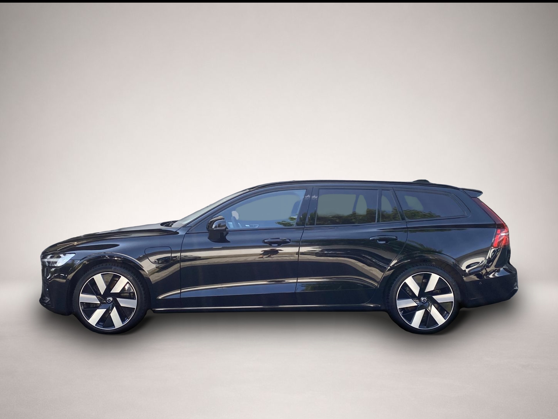 Volvo V60 (07/2024, Hybrid (Benzin/Elektro))