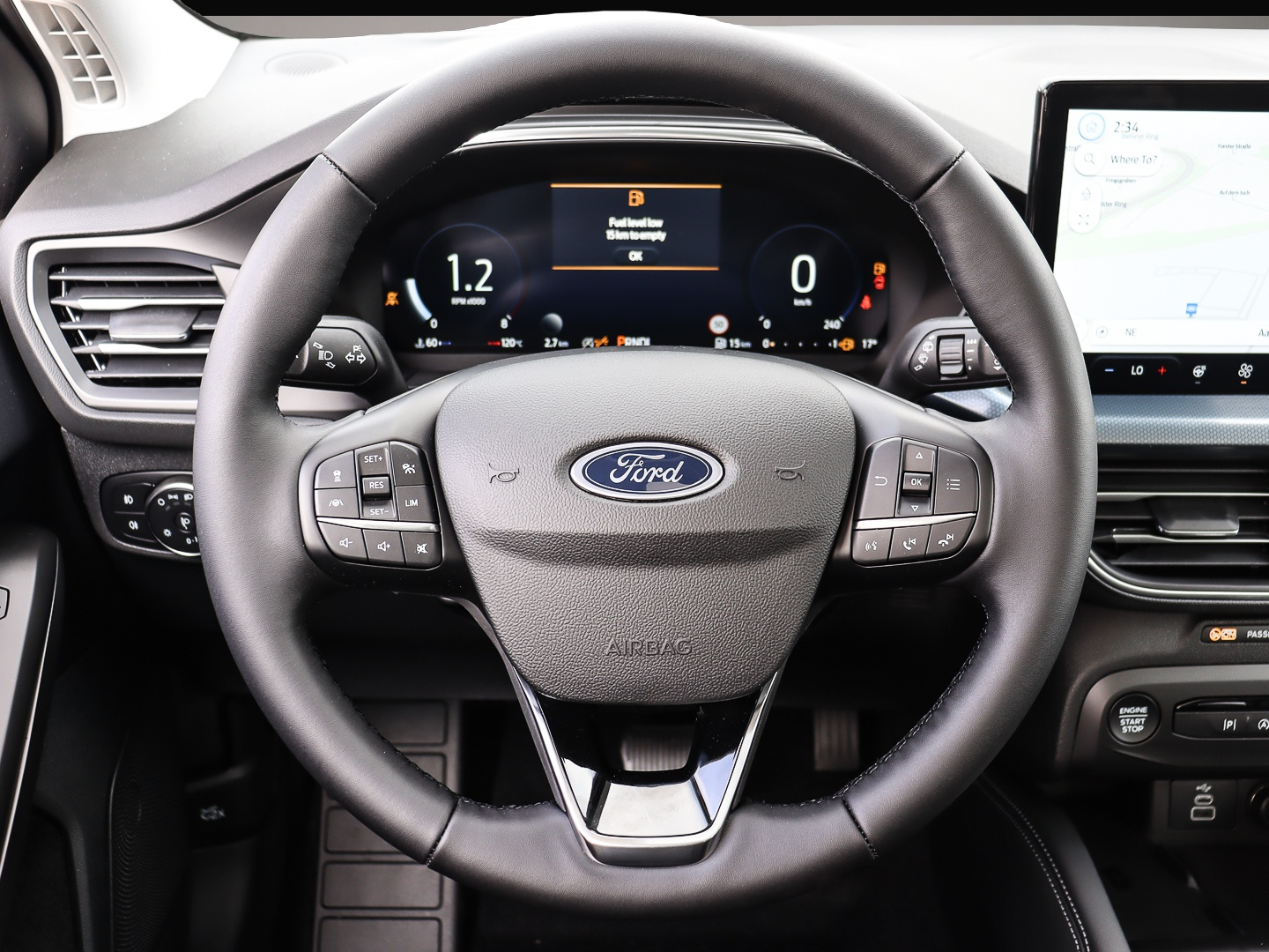 Ford Focus (03/2026, Benzin)
