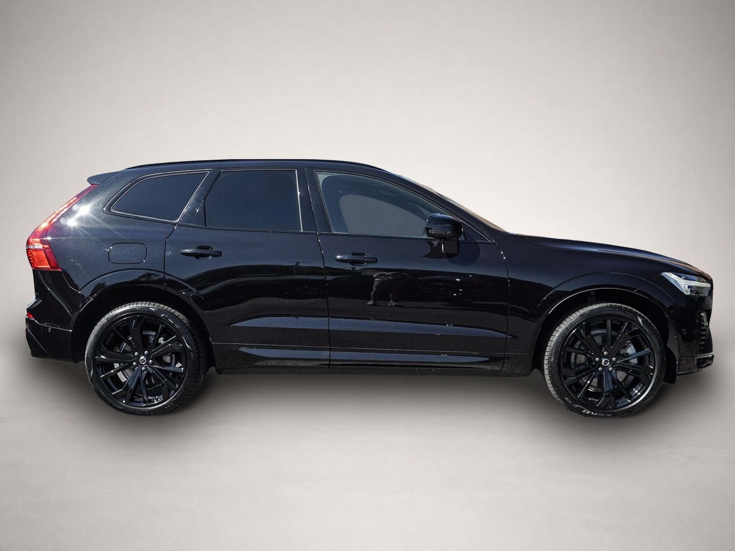 Volvo XC60 (09/2024, )