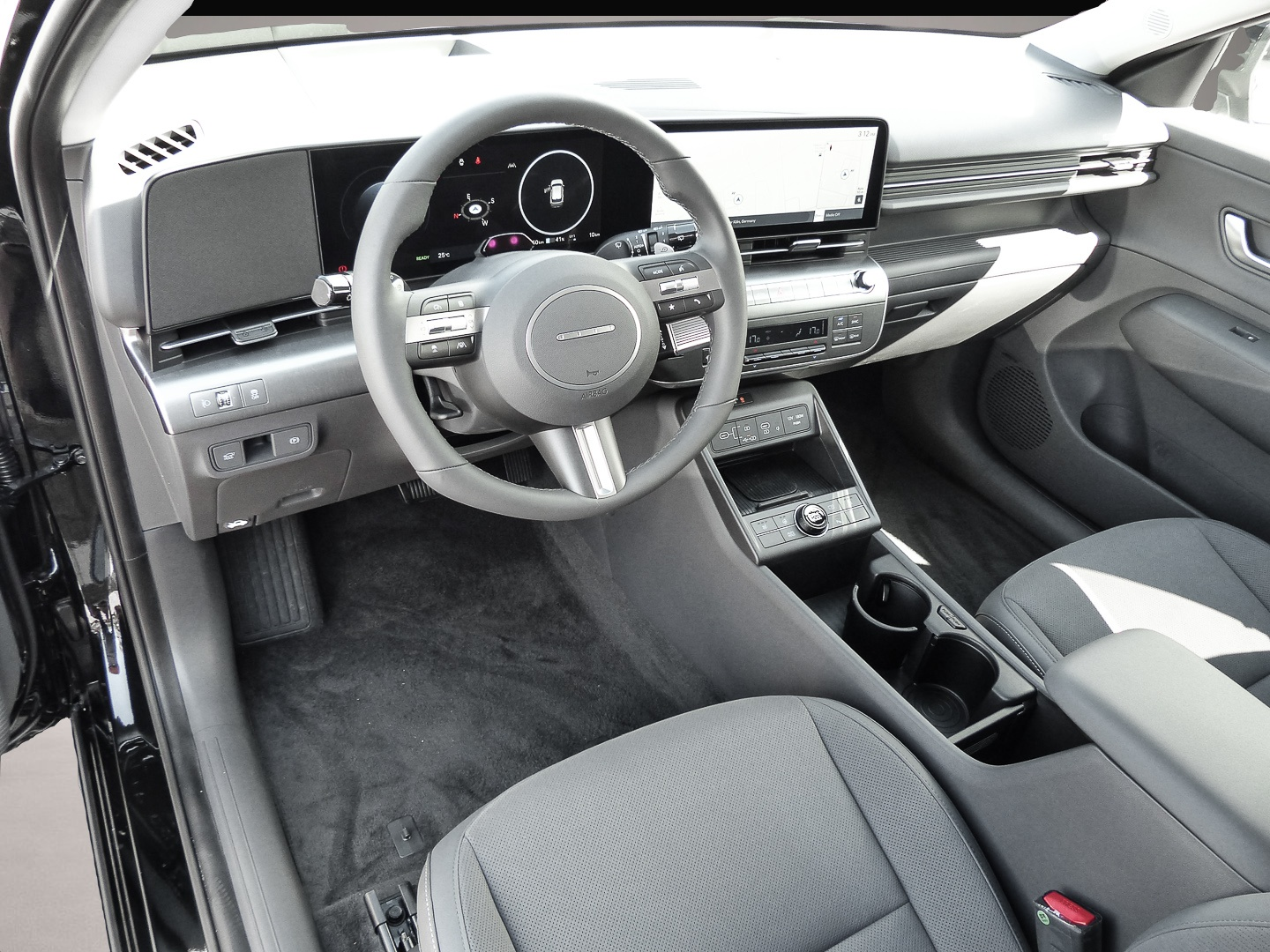 Hyundai KONA (, ELECTRIC)