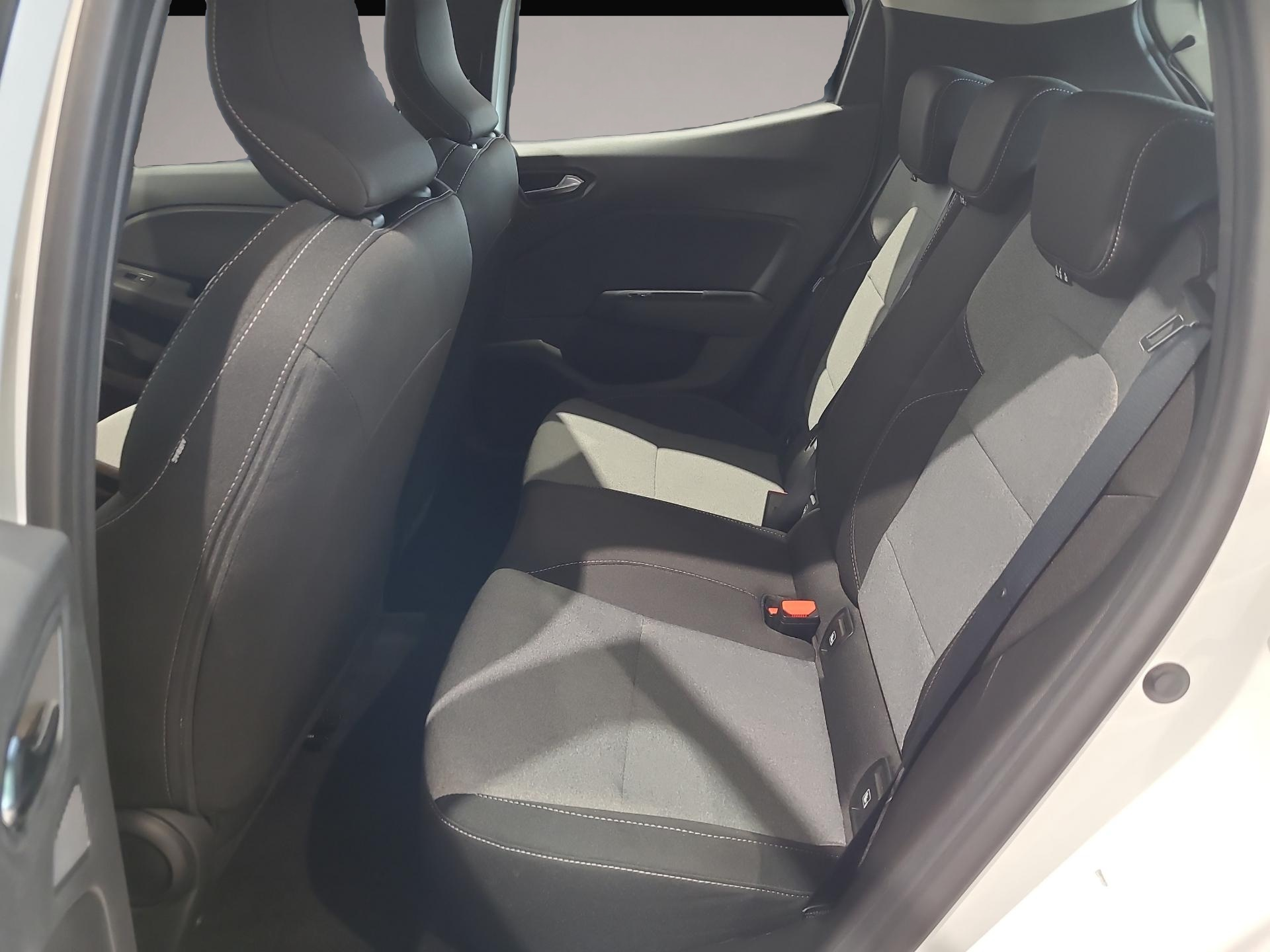 Renault Clio (07/2024, Benzin)