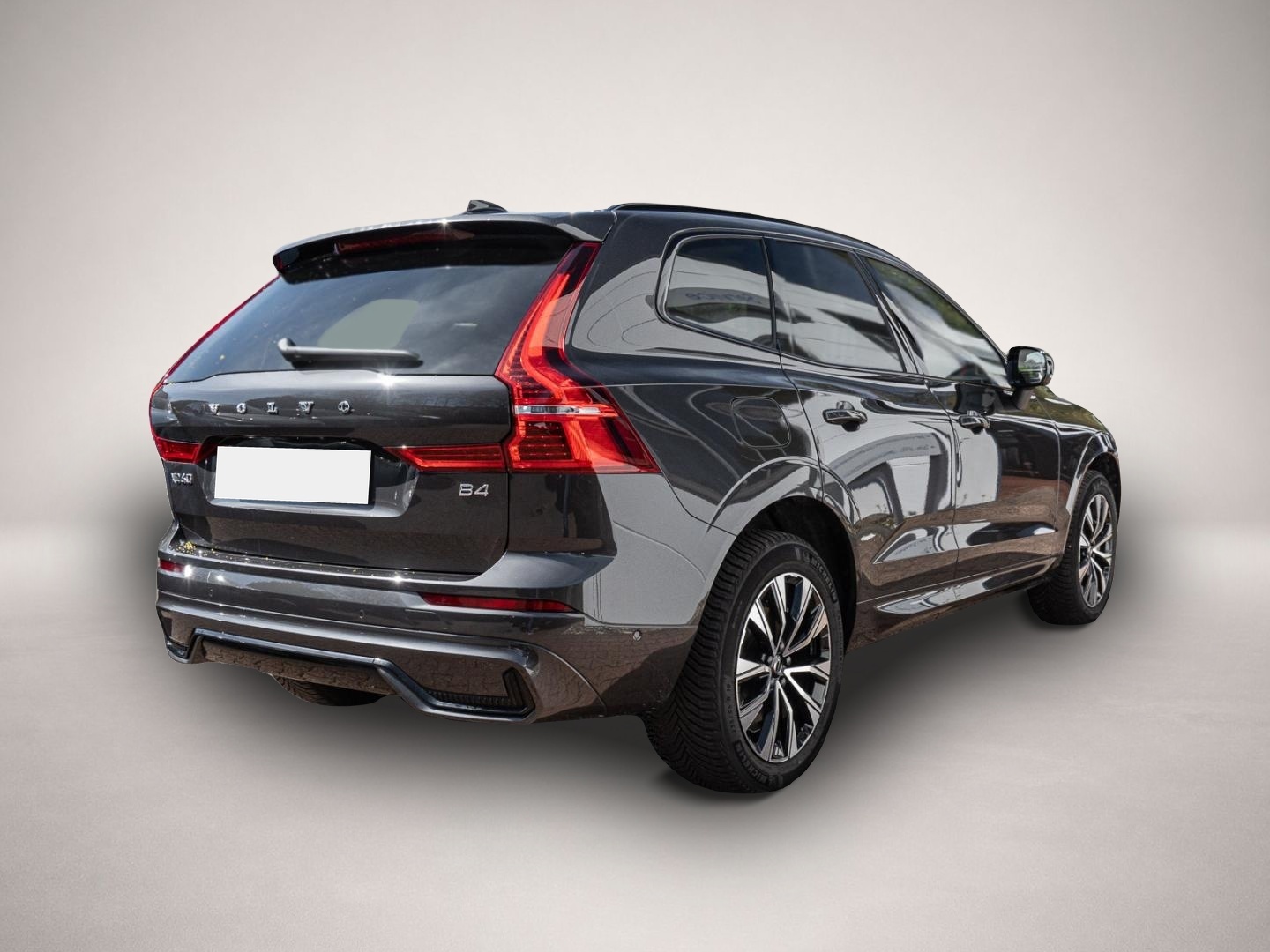 Volvo XC60 (02/2024, Benzin)