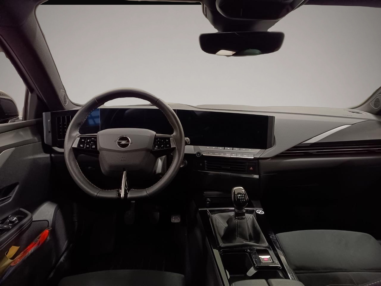 Opel Astra (03/2025, Benzin)