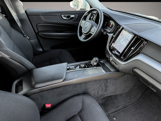 Volvo XC60 (12/2021, Diesel)