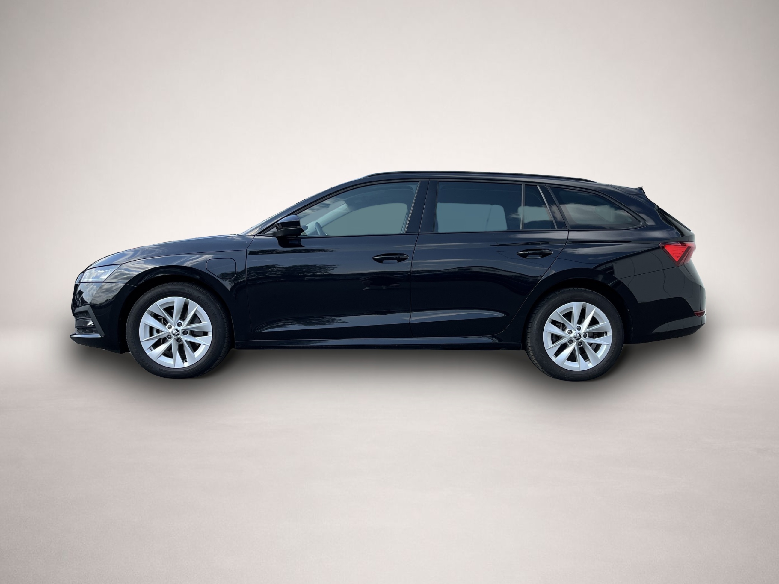 Skoda Octavia (05/2023, Hybrid (Benzin/Elektro))