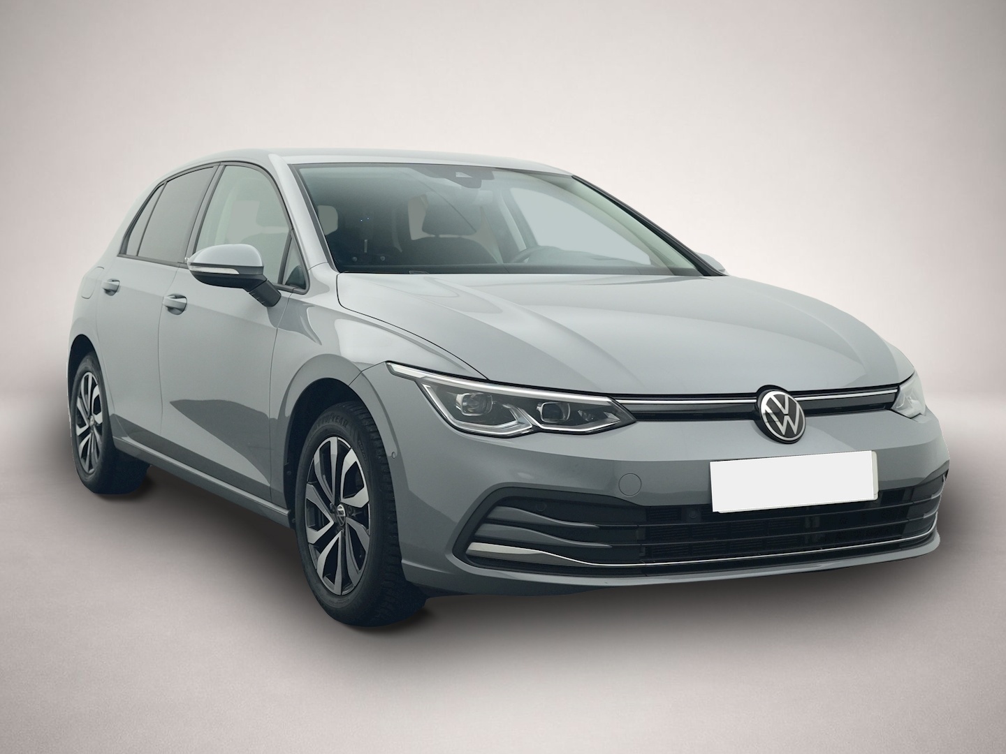 Volkswagen Golf (01/2023, Benzin)