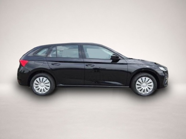 Skoda Scala (08/2026, Benzin)