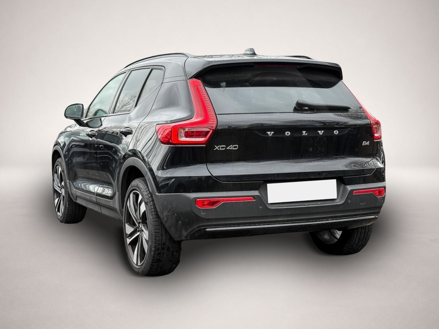 Volvo XC40 (12/2023, Benzin)