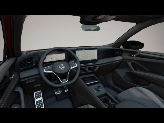 Volkswagen Tiguan (10/2025, )