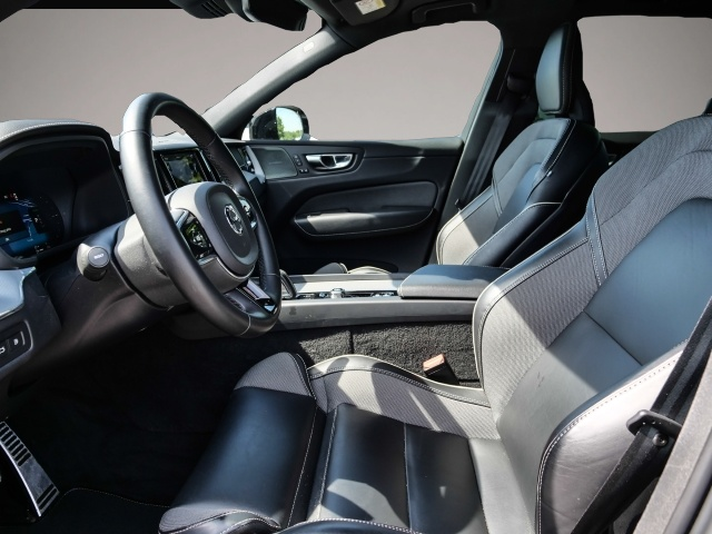 Volvo XC60 (12/2021, Hybrid (Benzin/Elektro))