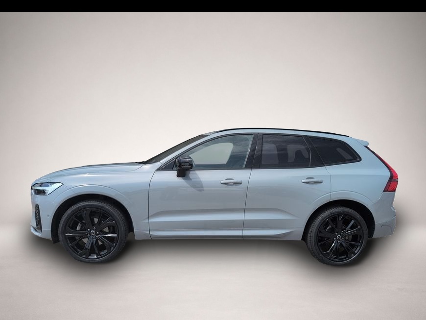 Volvo XC60 (12/2025, Benzin)