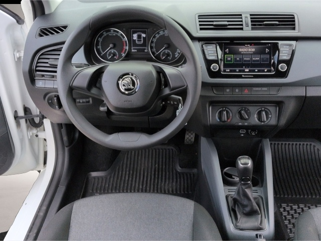 Skoda Fabia (02/2023, Benzin)