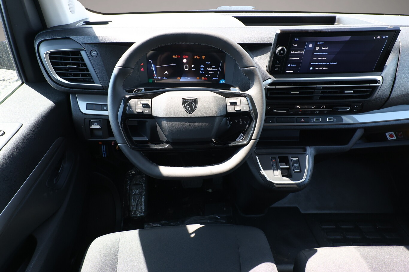 Peugeot Traveller (, ELECTRIC)