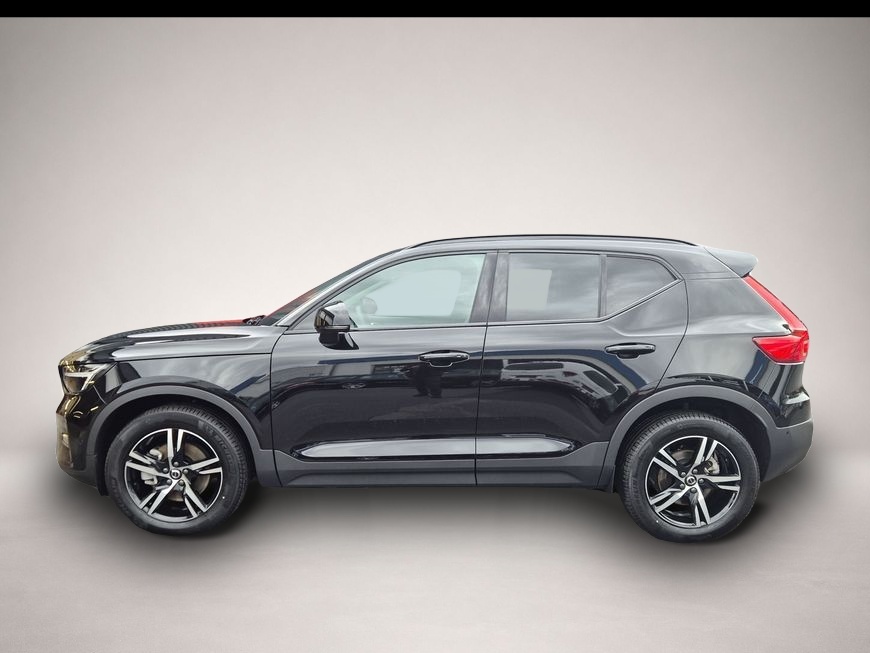 Volvo XC40 (09/2025, Benzin)