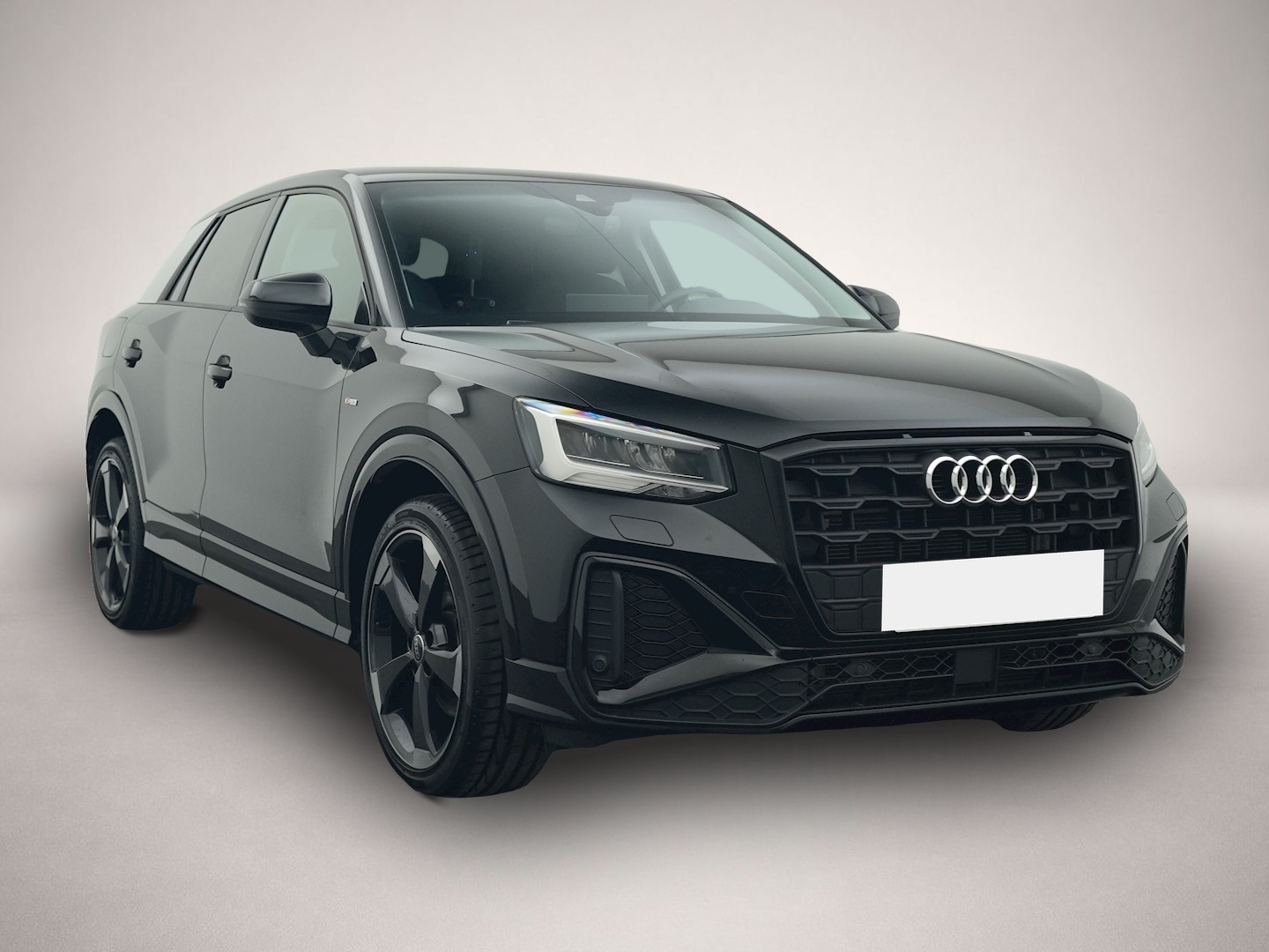 Audi Q2 (06/2023, Benzin)