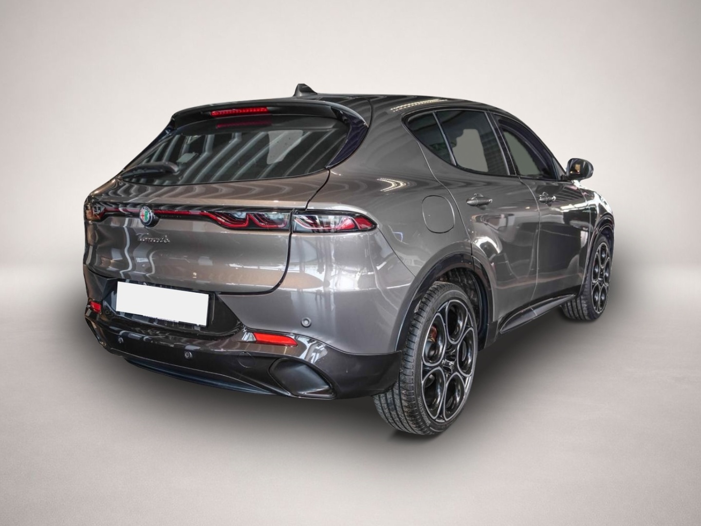Alfa-Romeo Tonale (02/2023, Benzin)
