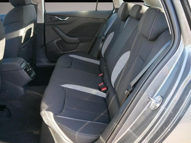 Skoda Scala (03/2026, Benzin)